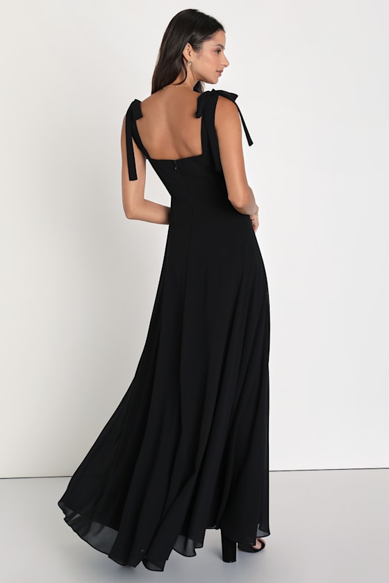 Love Me Forever Black Square Neck Maxi Dress