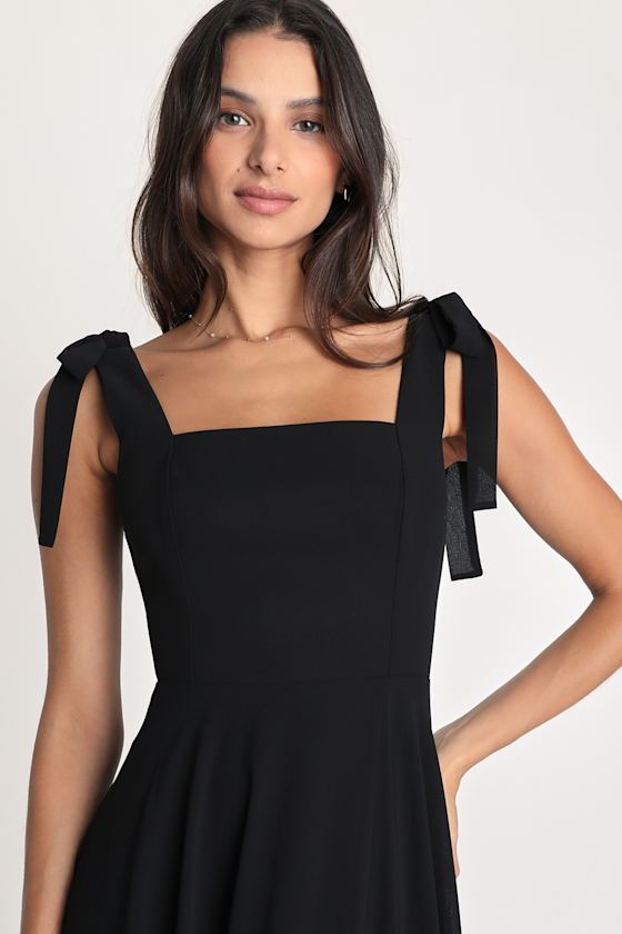 Love Me Forever Black Square Neck Maxi Dress