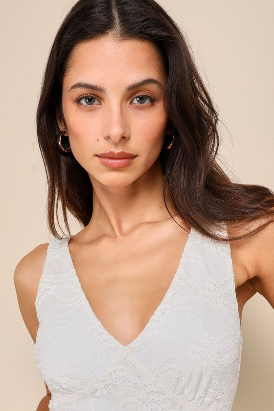 Charismatic Approach Ivory Lace Sleeveless Tank Top