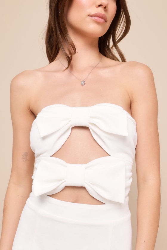 Happy Bow Lucky White Cutout Bow Strapless Mini Dress