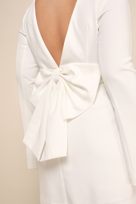 Elegant Cutie Ivory Bow Long Sleeve Backless Mini Dress