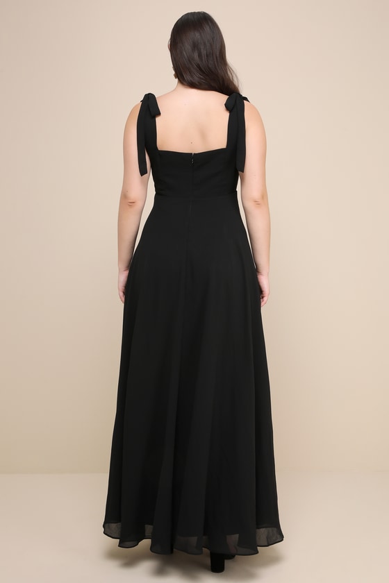 Love Me Forever Black Square Neck Maxi Dress