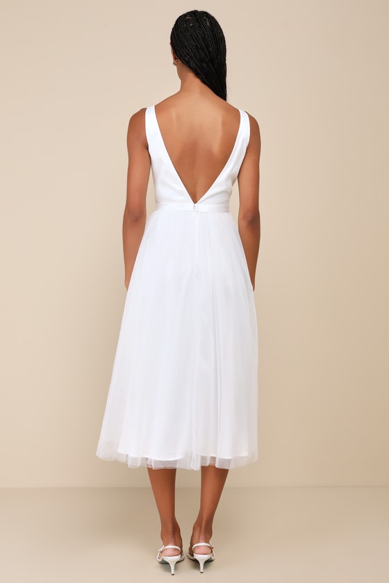 Dreamy Presence White Tulle Floral Applique Bow Midi Dress