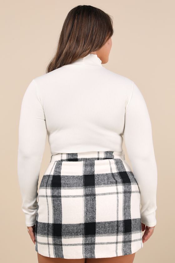 Wilde Ivory Ribbed Long Sleeve Mock Neck Bodysuit