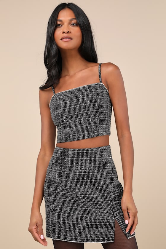 Charismatically Cute Black Tweed Rhinestone Sleeveless Crop Top