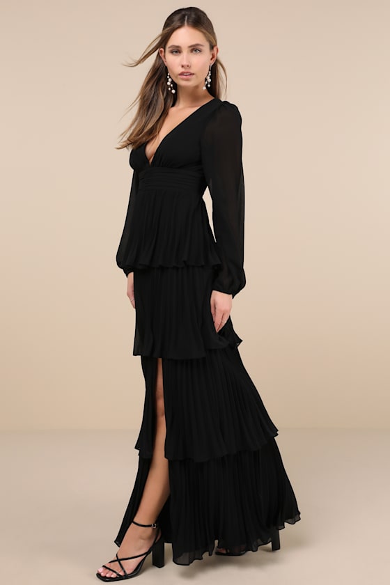 Graceful Finesse Black Pleated Long Sleeve Maxi Dress