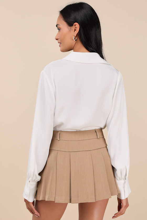 On It Khaki Pleated Mini Skirt