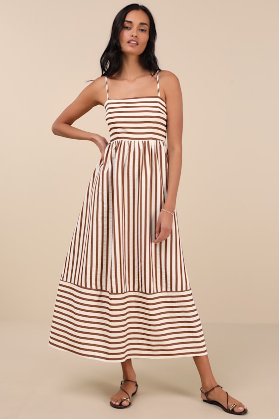 Exceptionally Pristine Brown and Cream Striped Cutout Midi Dress