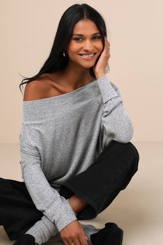 Casual Magic Heather Grey Off-the-Shoulder Sweater Top