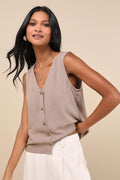 Casually Sophisticated Brown Linen Sleeveless Button-Front Top