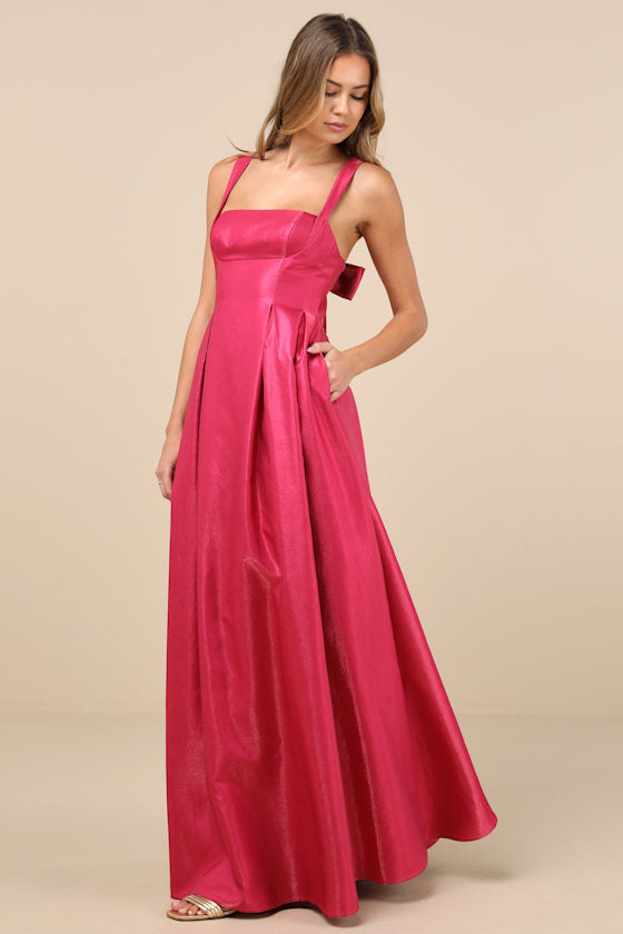 Immaculate Aura Shiny Magenta Taffeta Maxi Dress With Pockets