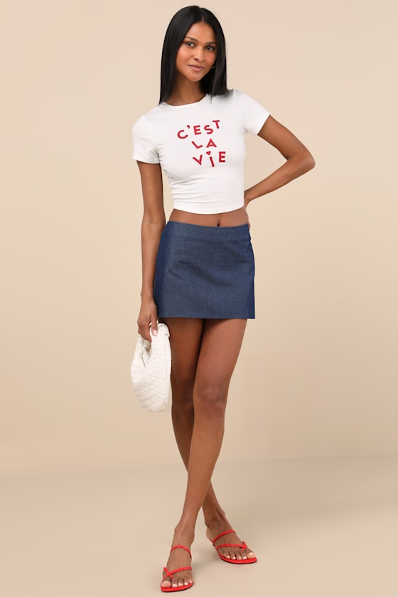 C'est La Vie White Short Sleeve Cropped Graphic Tee