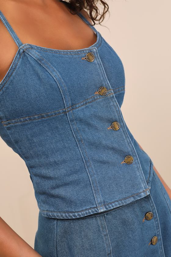 Kamile Blue Chambray Button-Front Tank Top