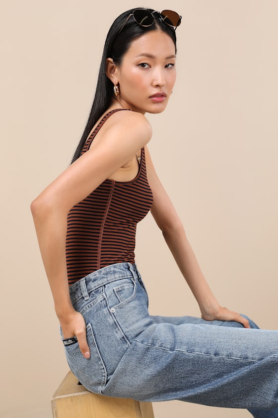 Kate Medium Wash Mid-Rise Baggy Jeans
