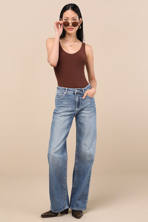 Kate Medium Wash Mid-Rise Baggy Jeans