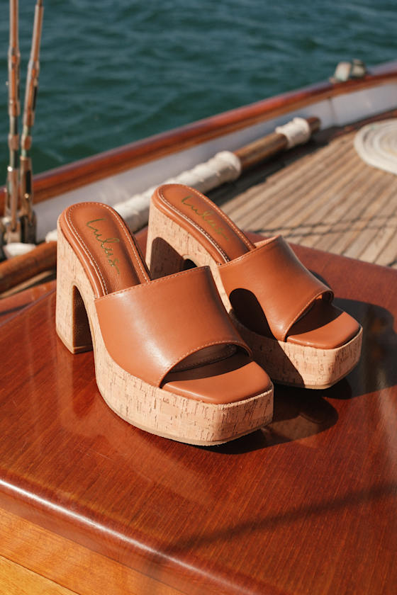Drexel Brown Platform Slide Sandals