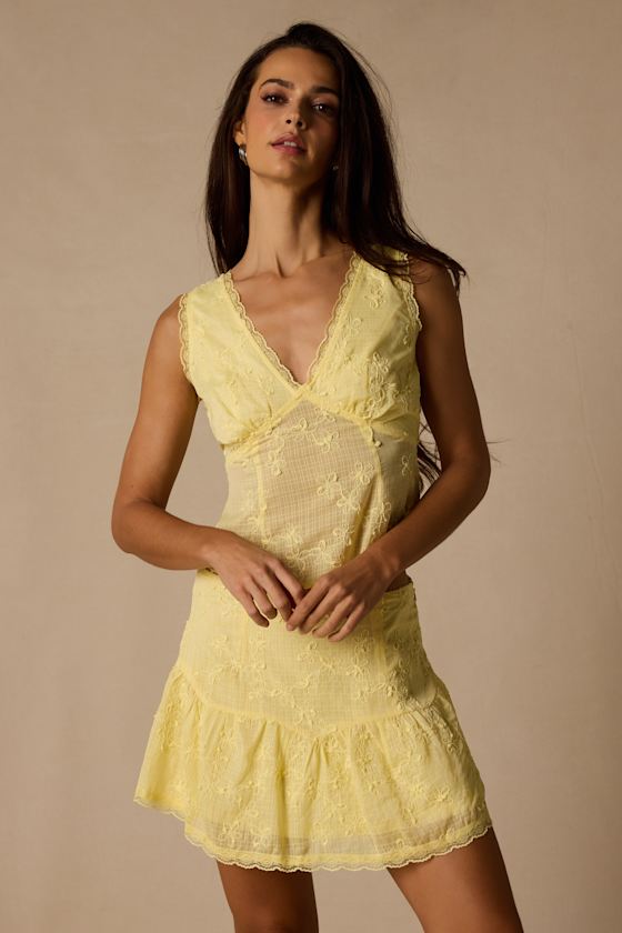 Dessie Light Yellow Embroidered Mini Skirt