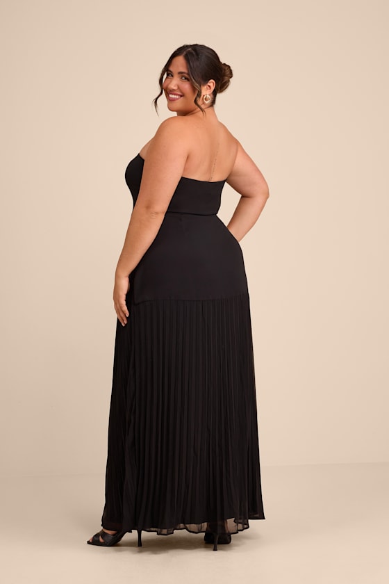 Celebratory Aesthetic Black Pleated Strapless Maxi Dress