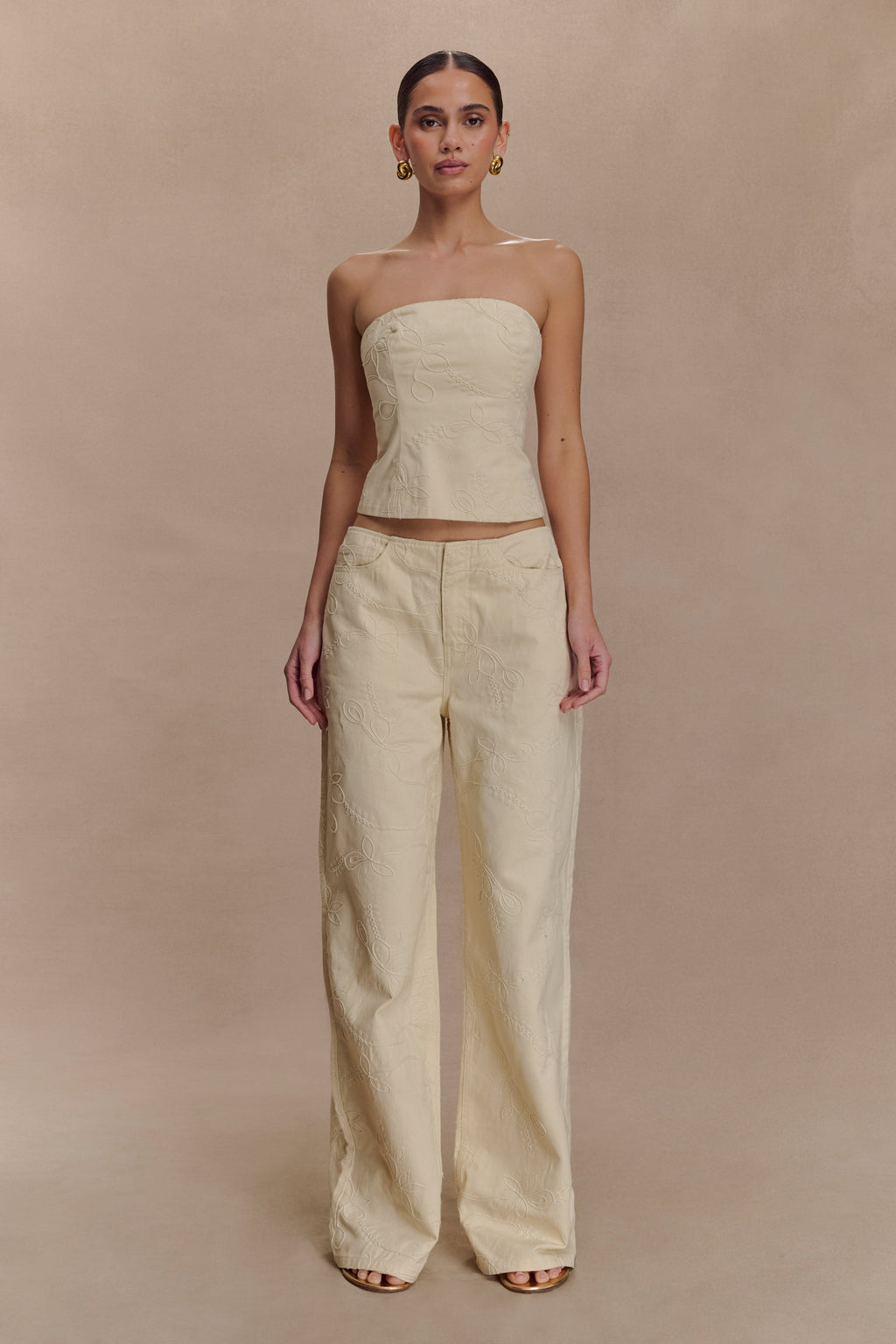 Ebony Embroidered Denim Jeans - Cream