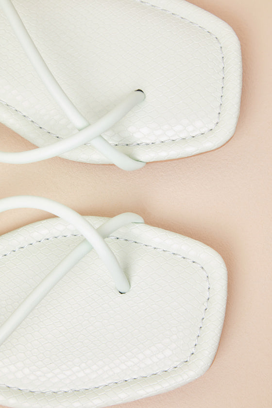 Leanna Cucumber Strappy Slide Sandals