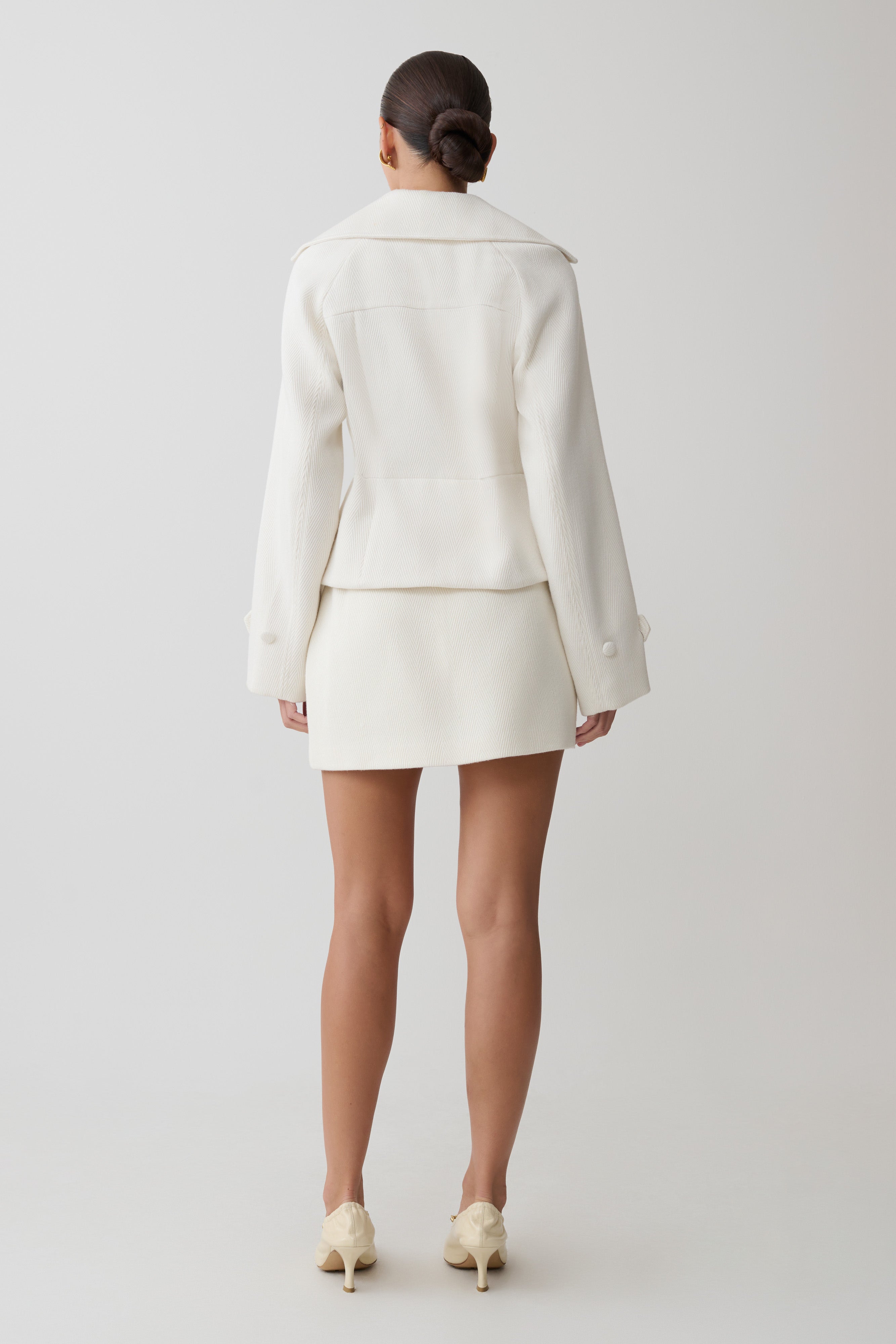 Elara Cropped Collared Jacket - Ivory