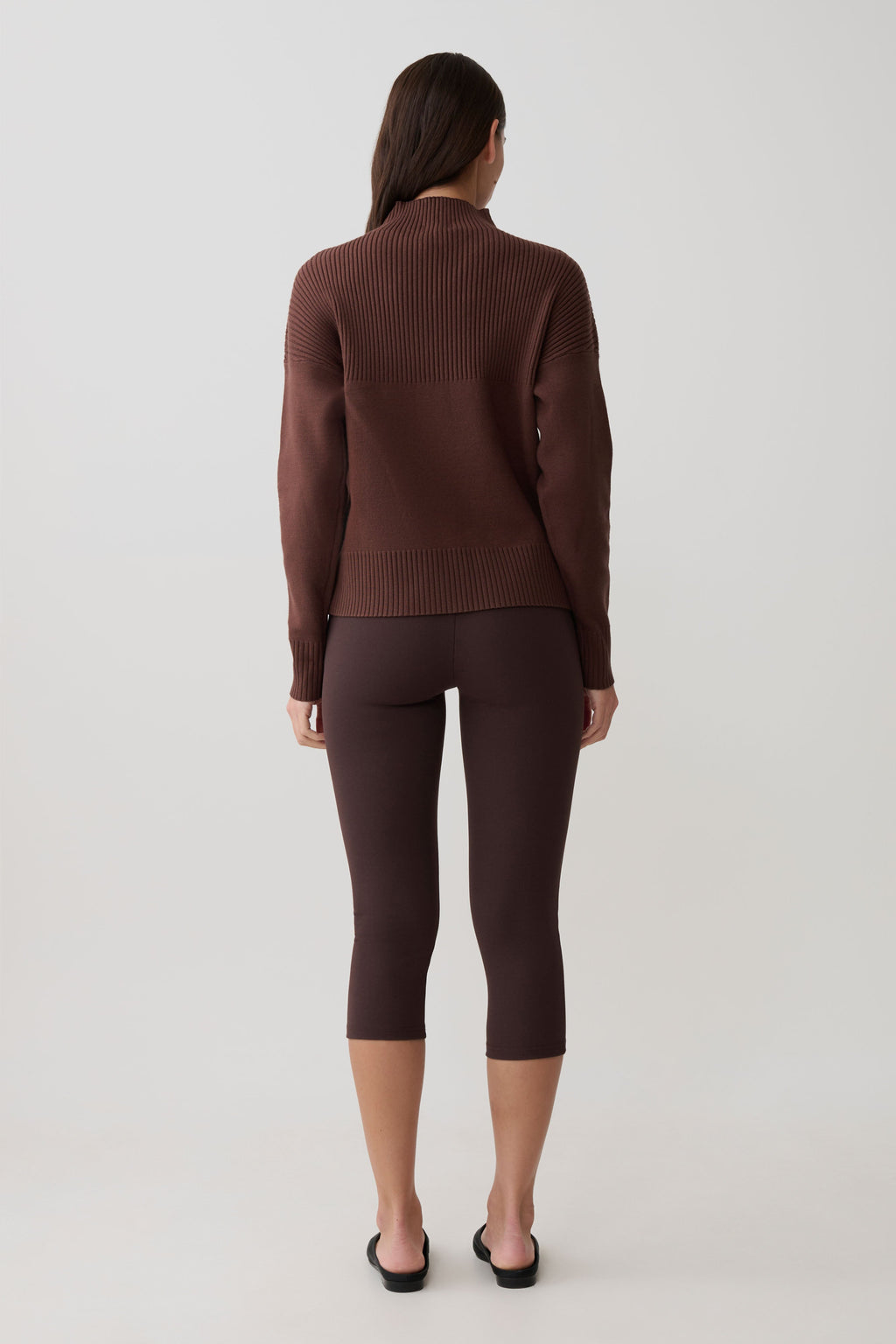 Stanley Ribbed High Neck Jumper - Chocolate