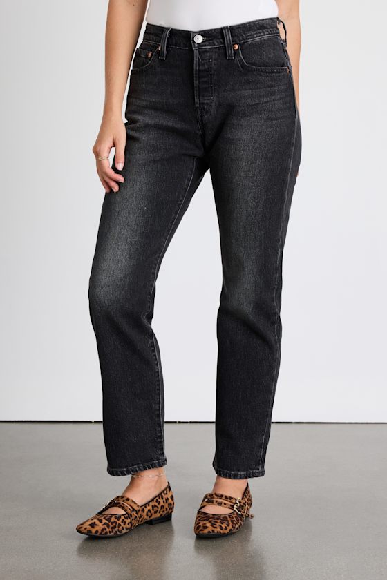 501 Curve Washed Black Straight Leg Jeans