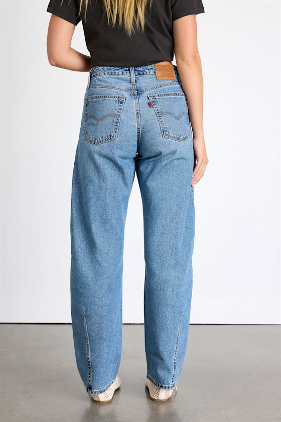 Baggy Dad Medium Wash Barrel Jeans