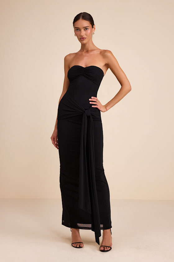 Kaisla Black Knotted Strapless Mermaid Maxi Dress