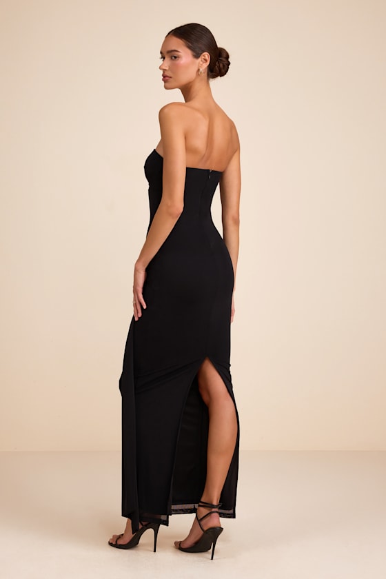 Kaisla Black Knotted Strapless Mermaid Maxi Dress