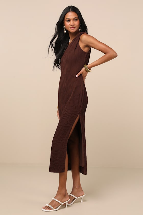 Aristea Brown Textured One-Shoulder Midi Dress