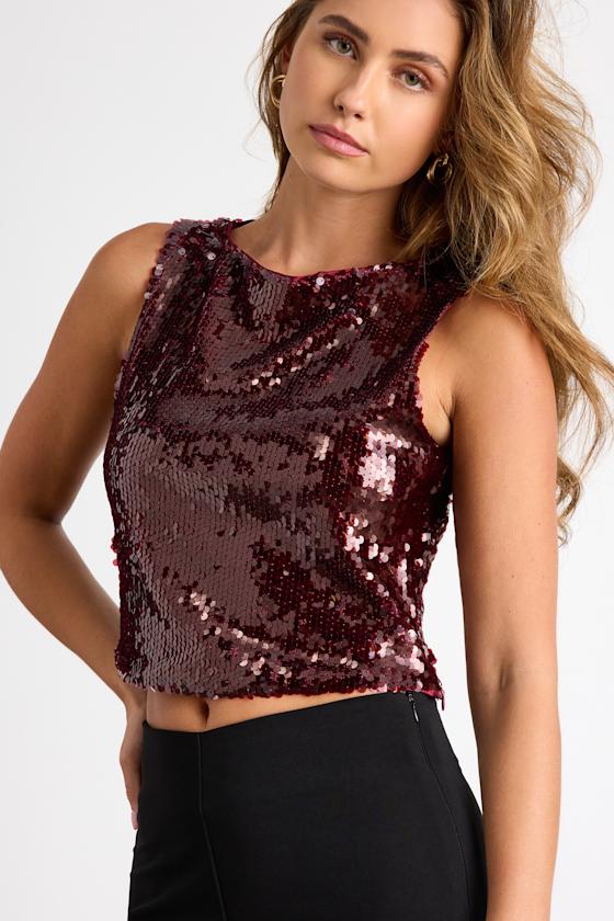 Chelia Shiny Burgundy Sequin Cropped Tank Top