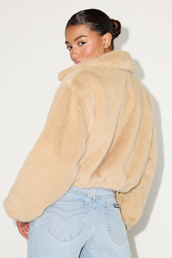 Eliah Beige Faux Fur Collared Zip-Front Jacket