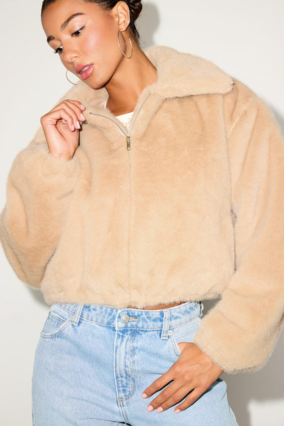 Eliah Beige Faux Fur Collared Zip-Front Jacket