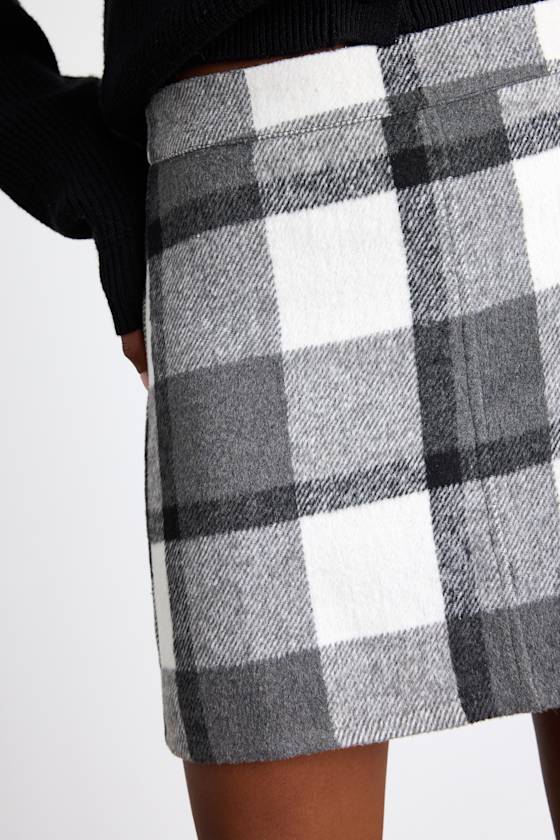 Mad For Plaid White and Grey Plaid Mini Skirt
