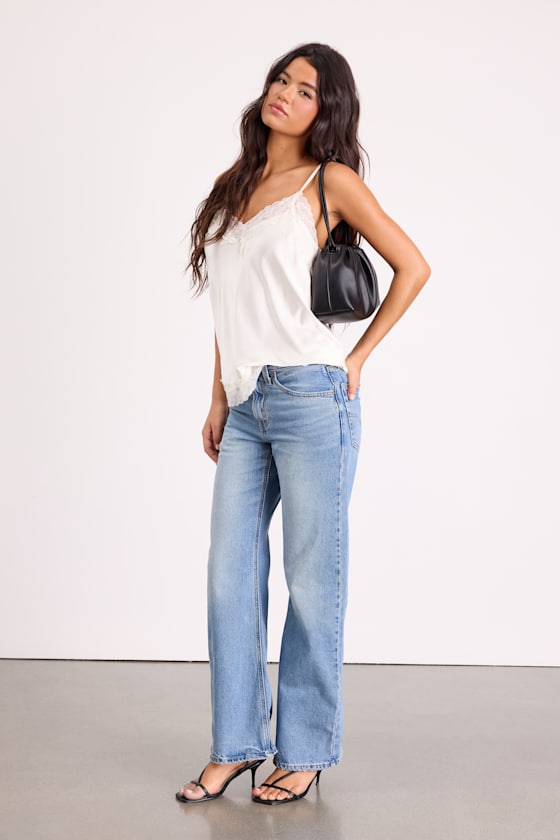 Loose Boot Medium Wash Mid-Rise Jeans