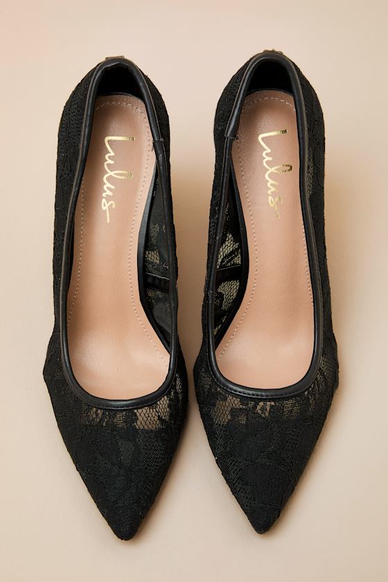 Lolita Black Lace Pointed-Toe Pumps