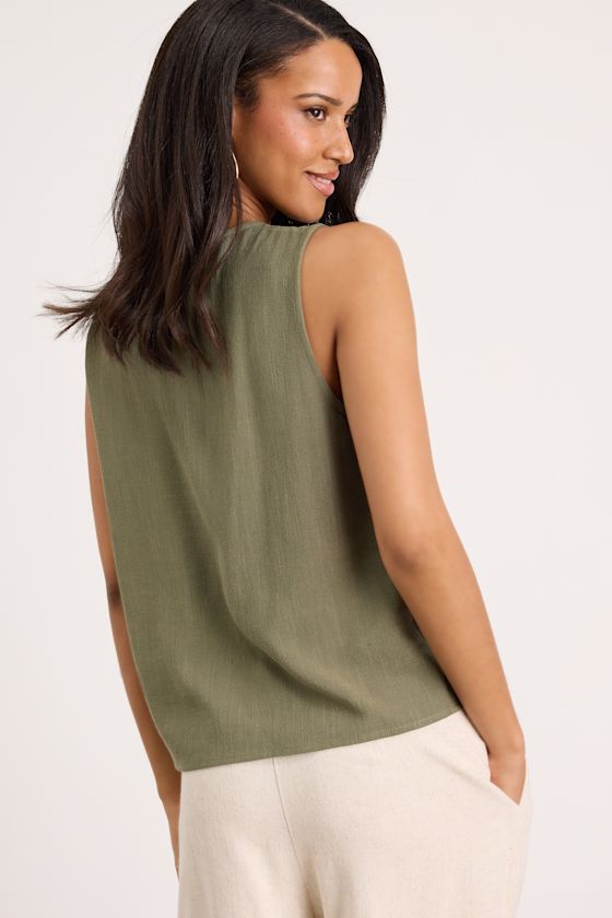 Casually Sophisticated Olive Linen Sleeveless Button-Front Top