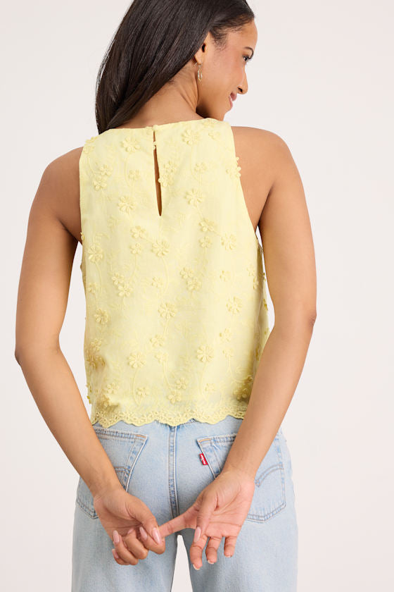 Pleasant Personality Yellow Floral Embroidered Crew Neck Tank