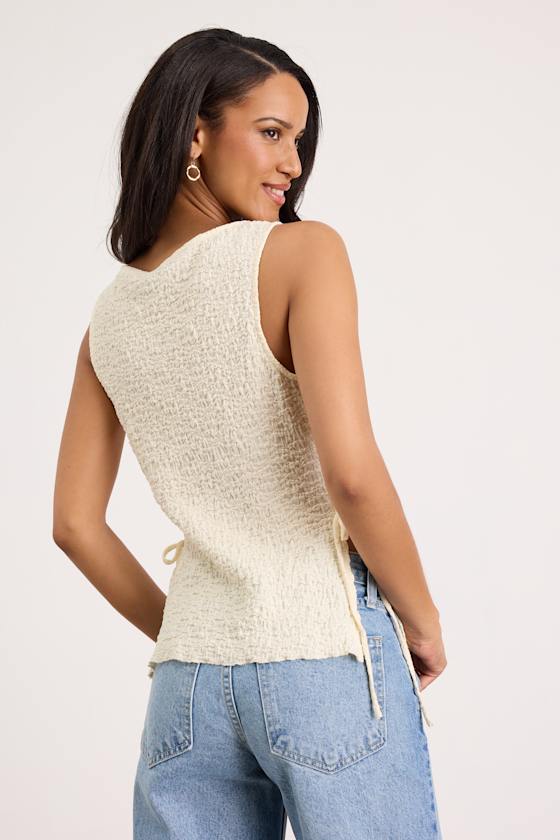 Bizzy Cream Textured Side-Tie Tank Top