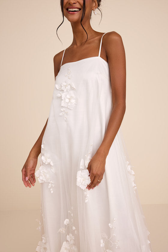 Allie White Floral Applique Shift Maxi Dress