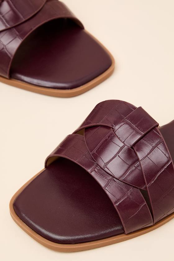 Dinny Wine Red Croc-Embossed Slide Sandals