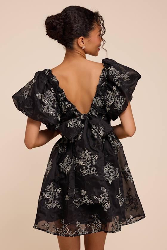 Cathaysa Black Embroidered Puff Sleeve Bow Mini Dress