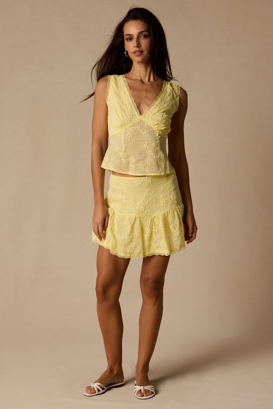 Dessie Light Yellow Embroidered Tie-Back Tank Top