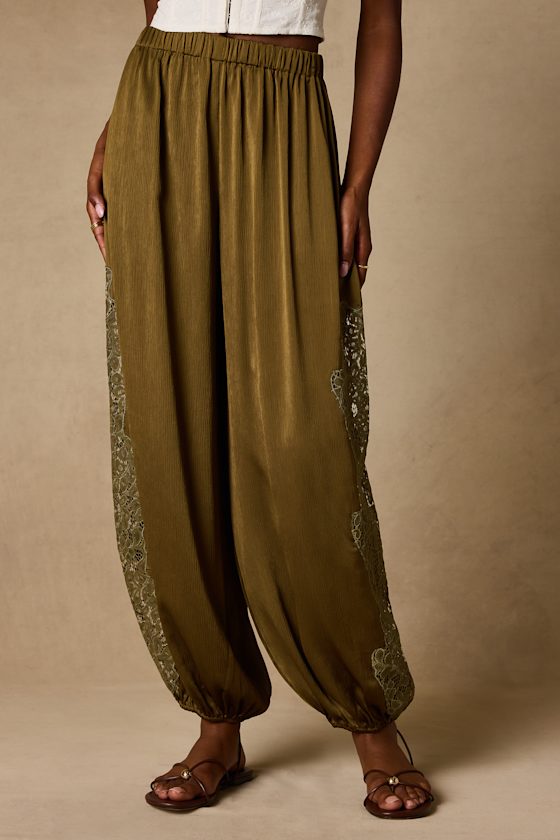 Evette Olive Green Lace High-Rise Jogger Pants