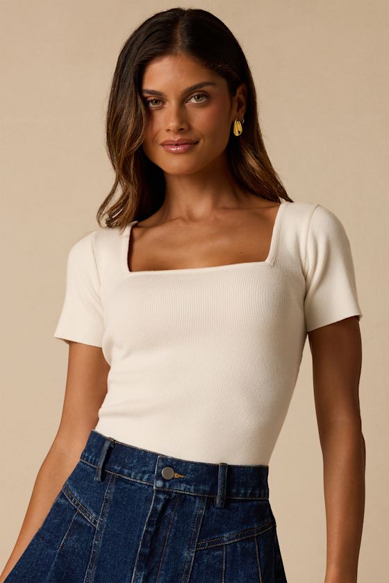Dalida Ivory Ribbed Knit Short Sleeve Top