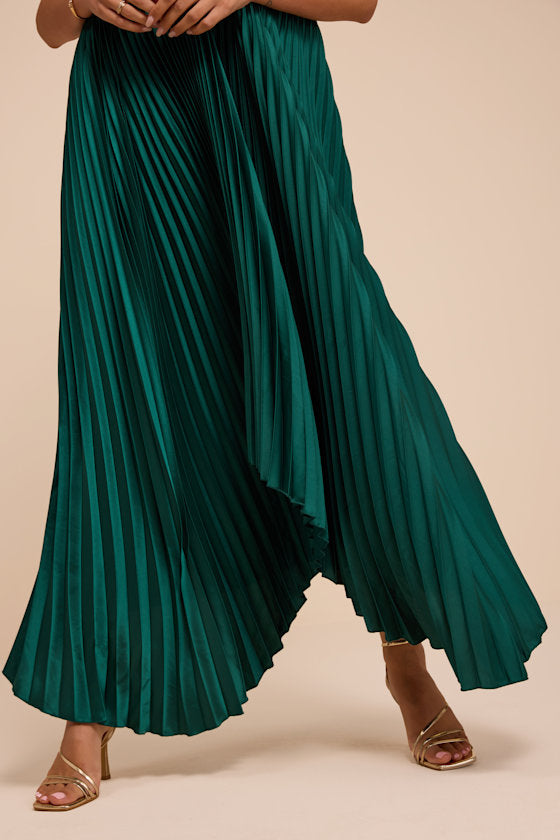 Daylen Emerald Satin Shift Maxi Dress