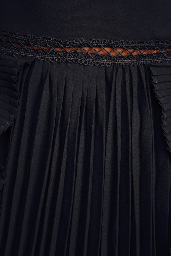 Never a Dull Moment Black Tie-Strap Pleated Midi Dress