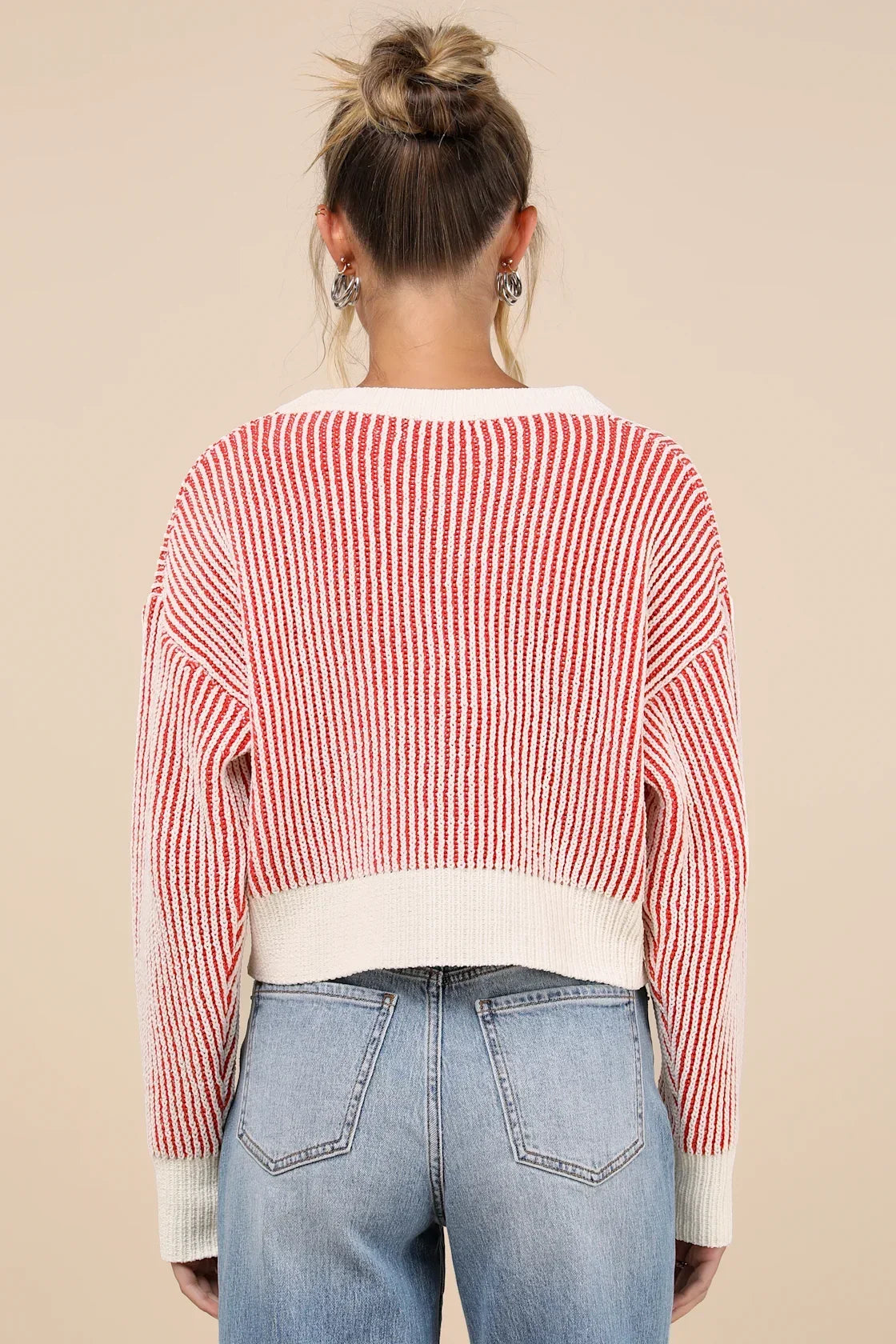 Attractively Cozy Red and White Striped V-Neck Pullover Sweater
