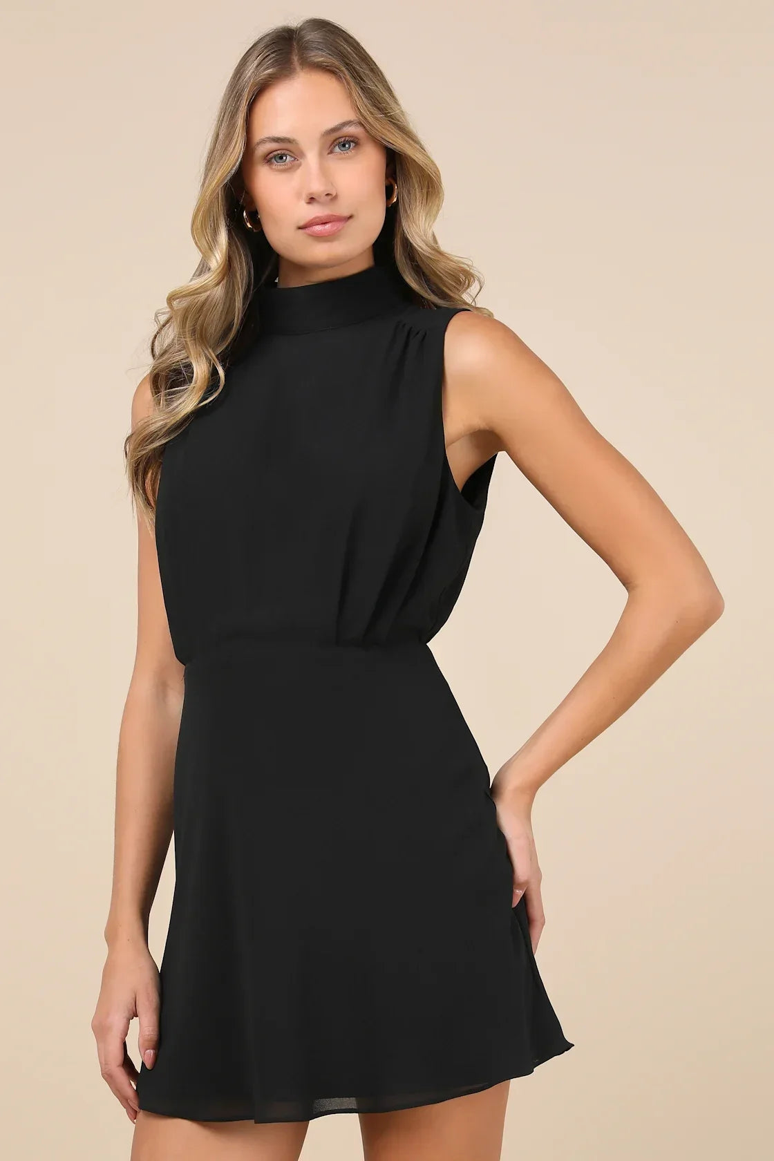Classic Elegance Red Chiffon Sleeveless Mock Neck Mini Dress